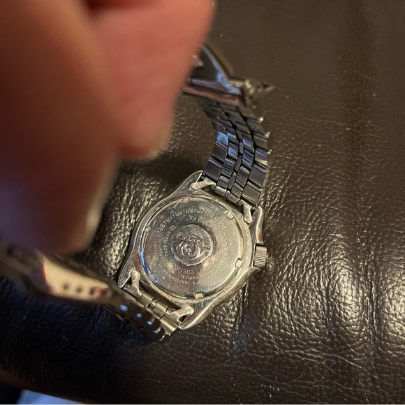 Seiko Quartz Diver - Picture 7 of 8